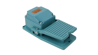 TFS-404